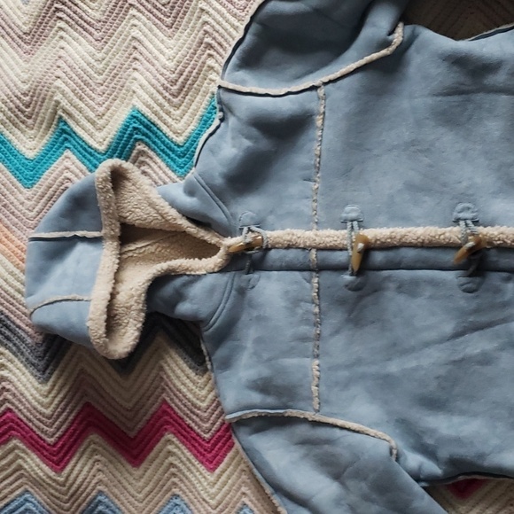 Dusty blue shearling faux leather parka size medium with toggles hooded medium - Picture 3 of 11